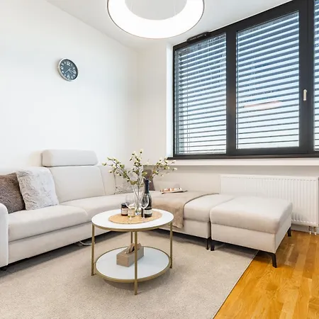 Modern View Apt, Free Parking * Bratislava
